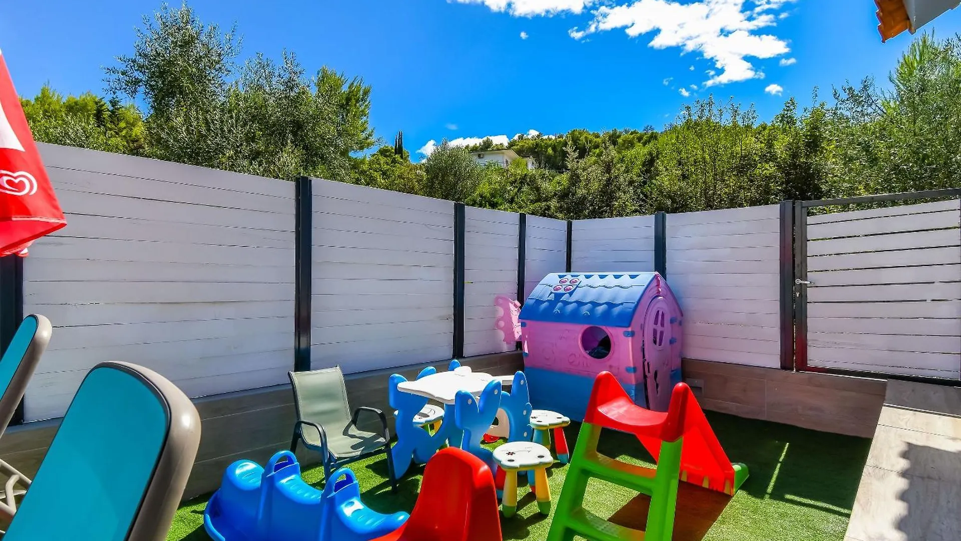Apartments Villa Niko Trogir 0*,